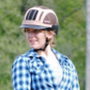 Meet your Posher, Laura